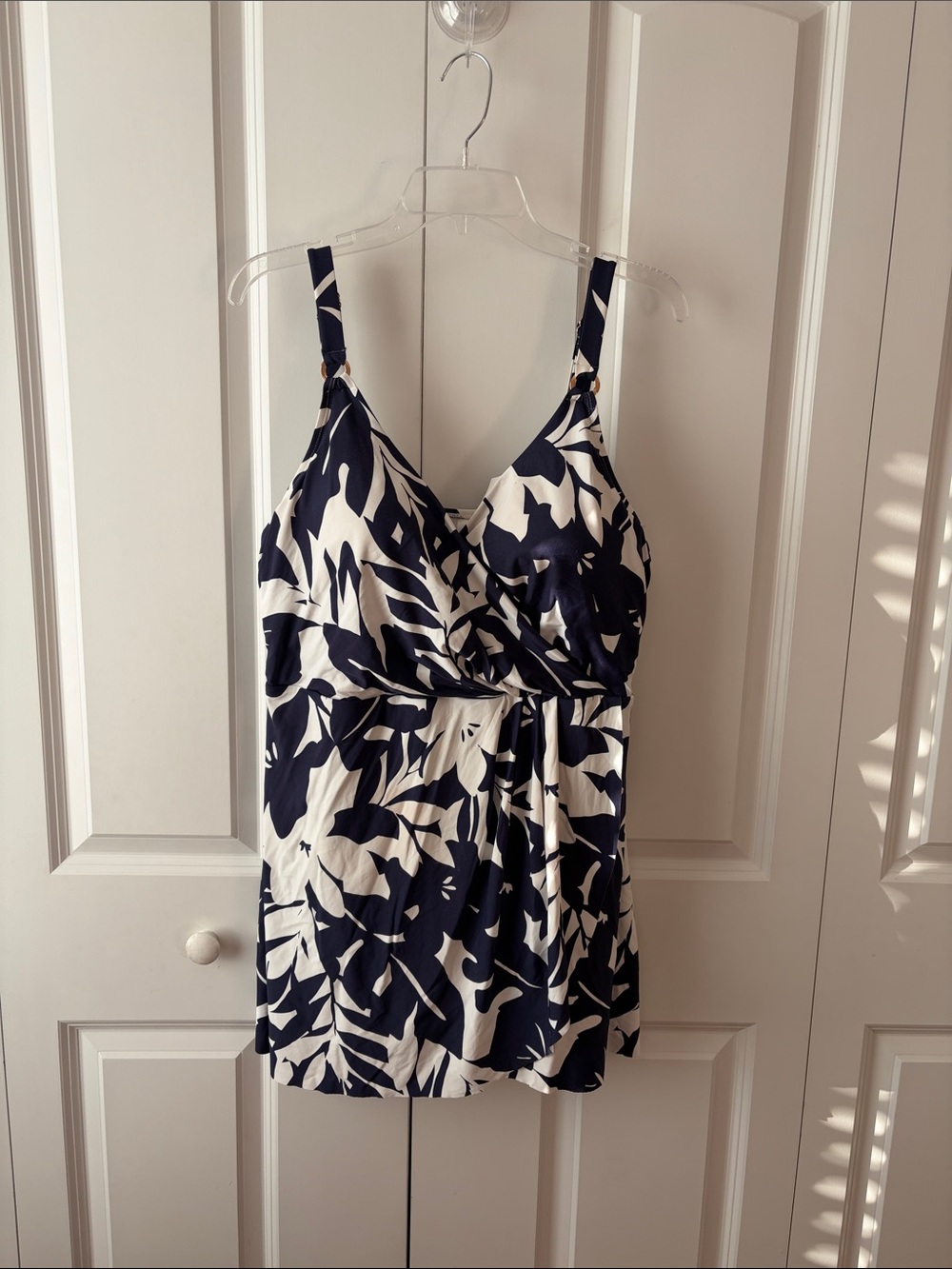 Anne Cole Navy and White Leaf-Print Surplice Swim Dress Size 24W